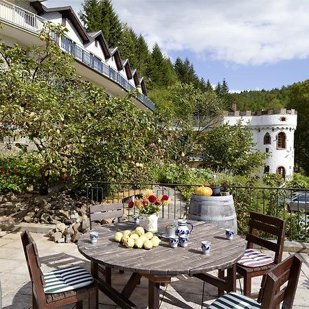 Hotel Haus Kylltal Zendscheid Eksteriør billede